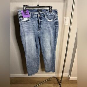 Women's Judy Blue Cropped Jeans Size 13 / 31 
like new #32
